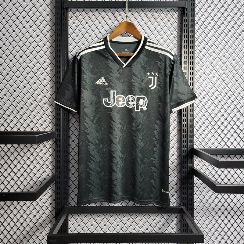 Juventus 22-23 away